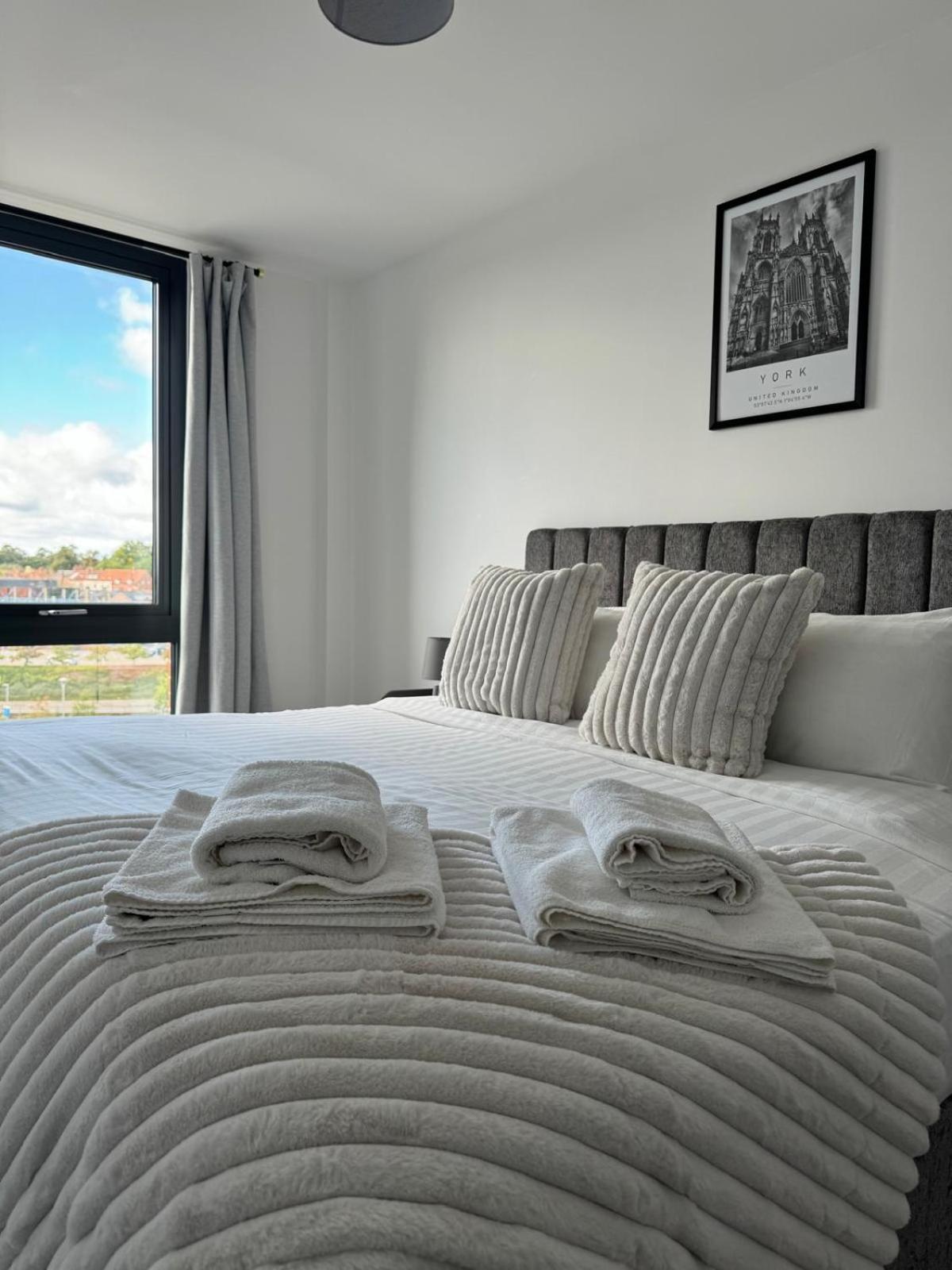 York Minster Icona 250 Free Parking & Gym Appartement Buitenkant foto