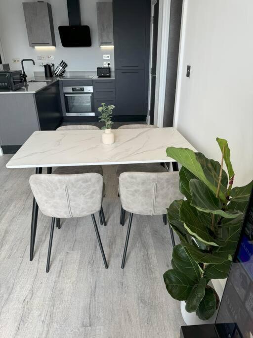York Minster Icona 250 Free Parking & Gym Appartement Buitenkant foto